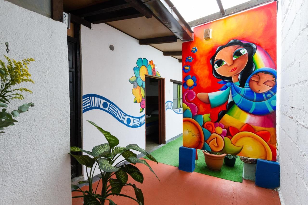 Casa Tamarindo Bed & Breakfast Antigua Exterior photo
