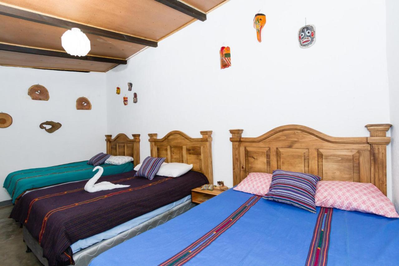 Casa Tamarindo Bed & Breakfast Antigua Exterior photo