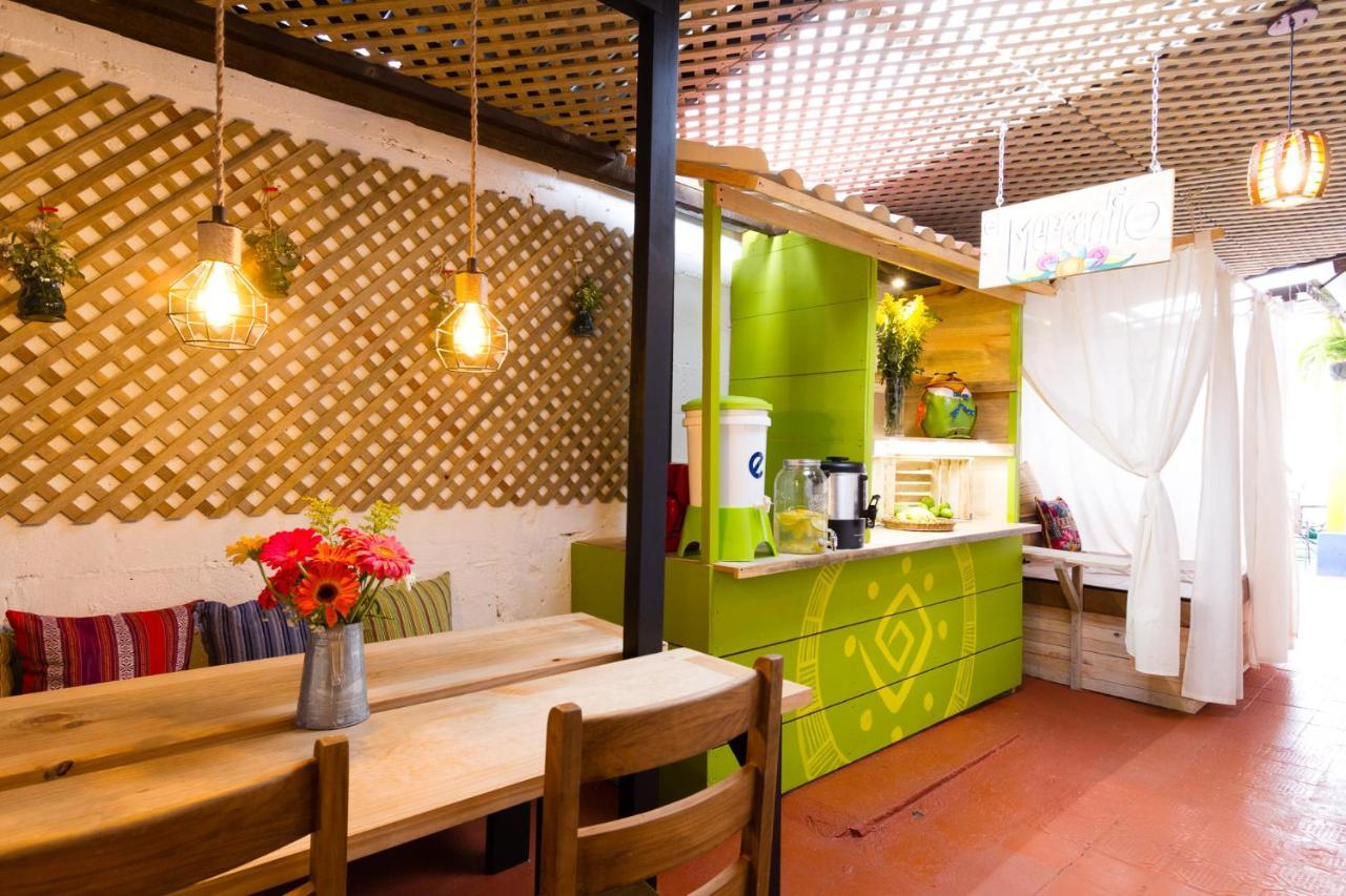 Casa Tamarindo Bed & Breakfast Antigua Exterior photo