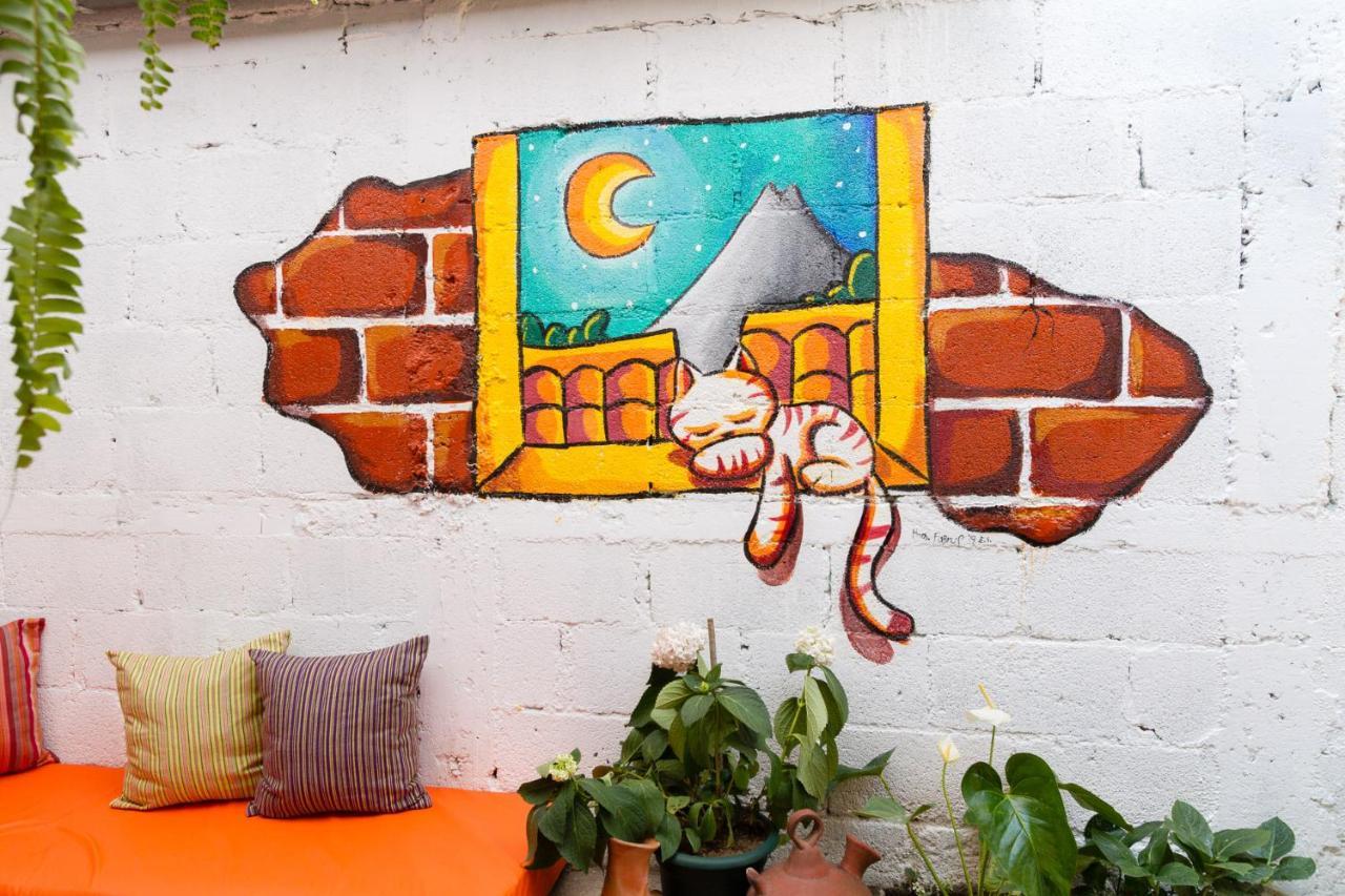 Casa Tamarindo Bed & Breakfast Antigua Exterior photo